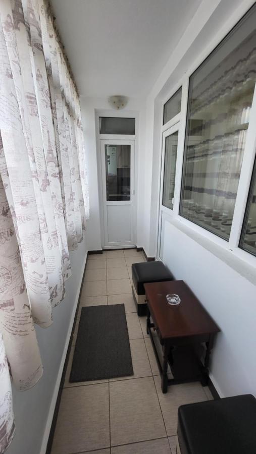 Apartament Navi أونيشتي المظهر الخارجي الصورة